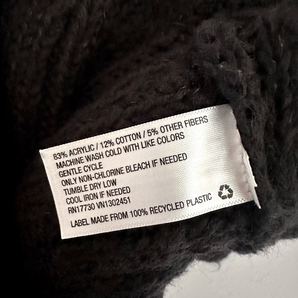 Universal Thread Knit Shawl Wrap - Picture 6 of 12